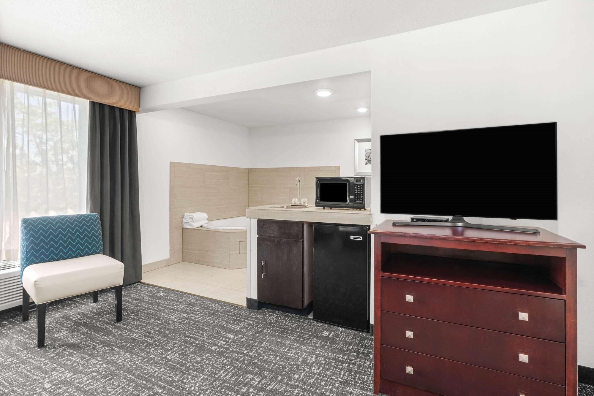 Hotel La Quinta By Wyndham Portland Nw Esterno foto